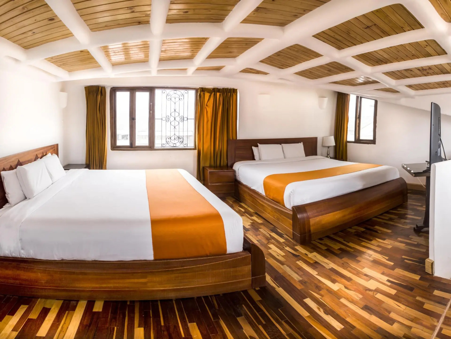 Foto - Waman Qorikancha