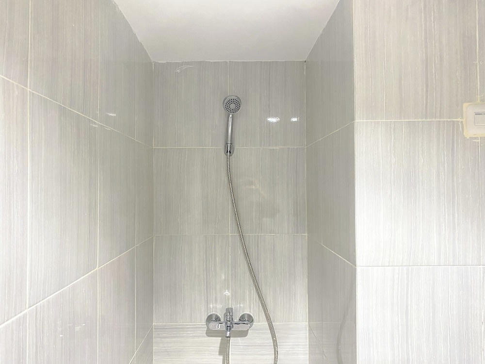 Best Deal And Restful 1Br Vasanta Innopark Apartment