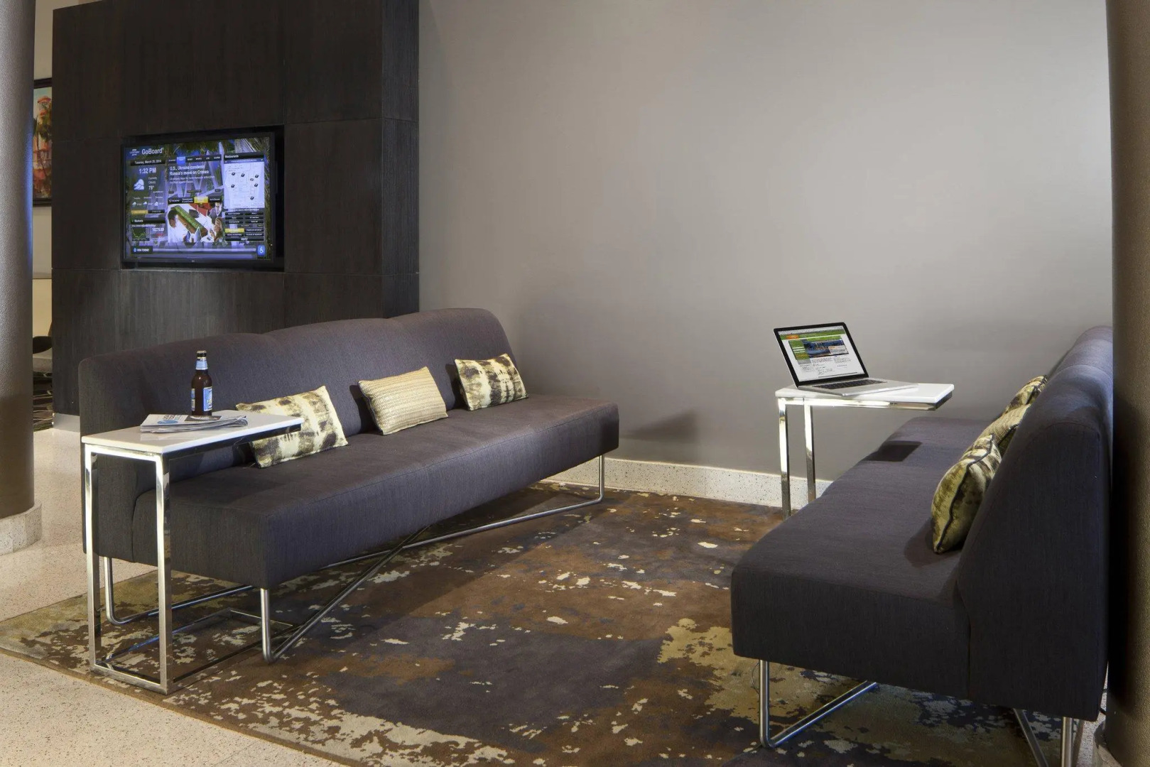 Photo - Courtyard Miami Beach South Beach