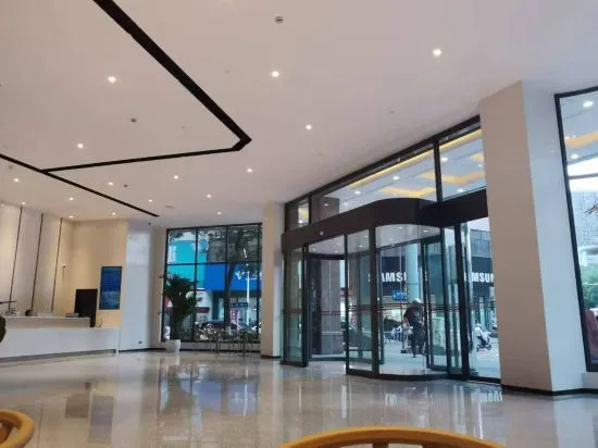 Crown Hotel Junyue