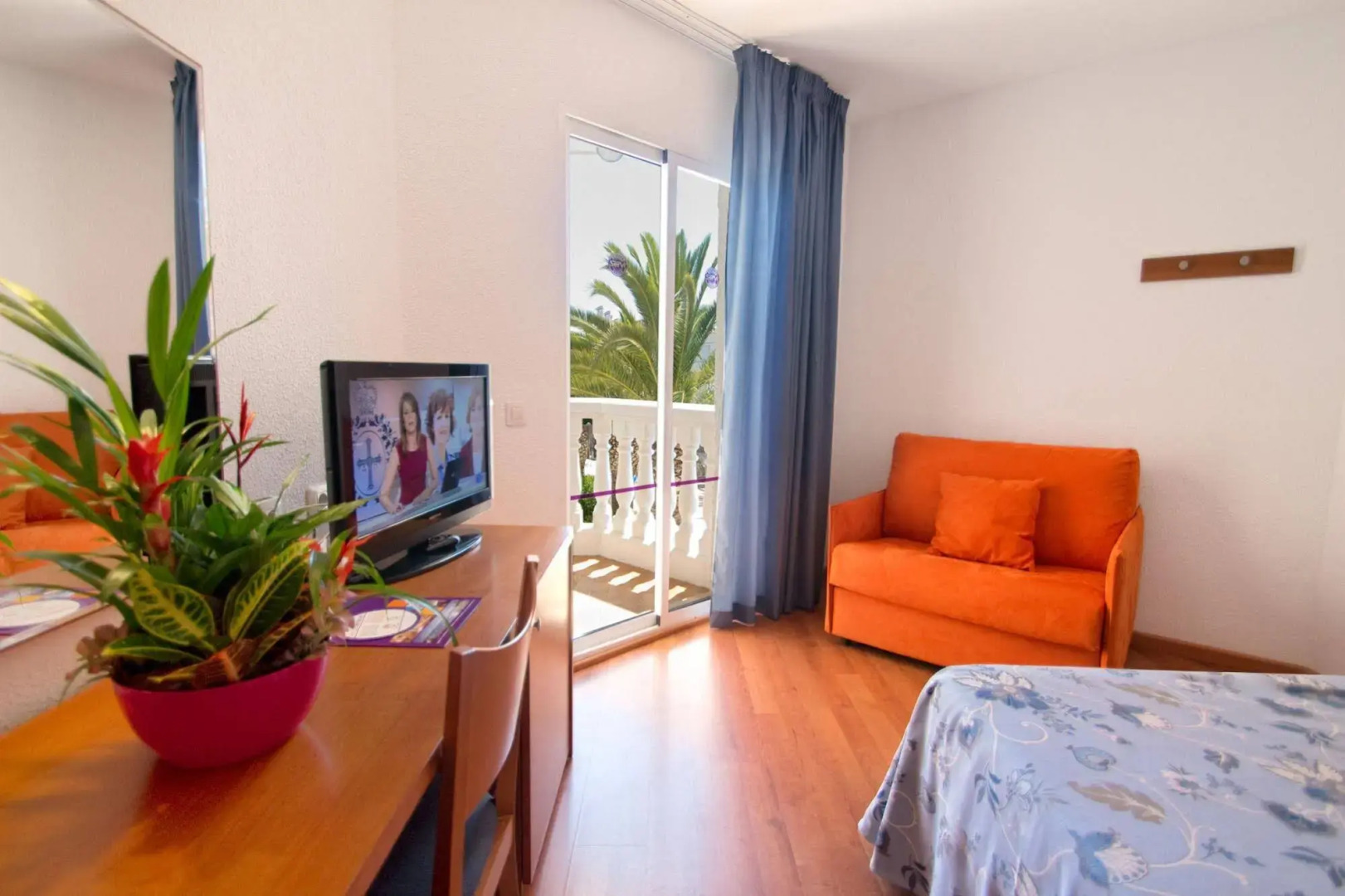 Photo - Hotel Servigroup Romana