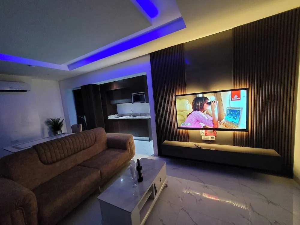 Carlton Swiss luxury Residency