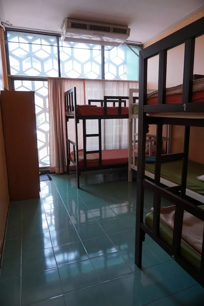 Photo - OYO 730 Meedee Hostel