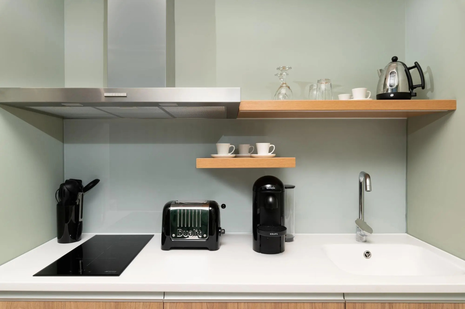 Photo - The Lincoln Suites