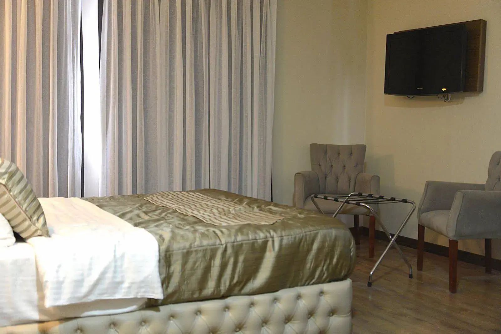 Foto - Red Green Hotel
