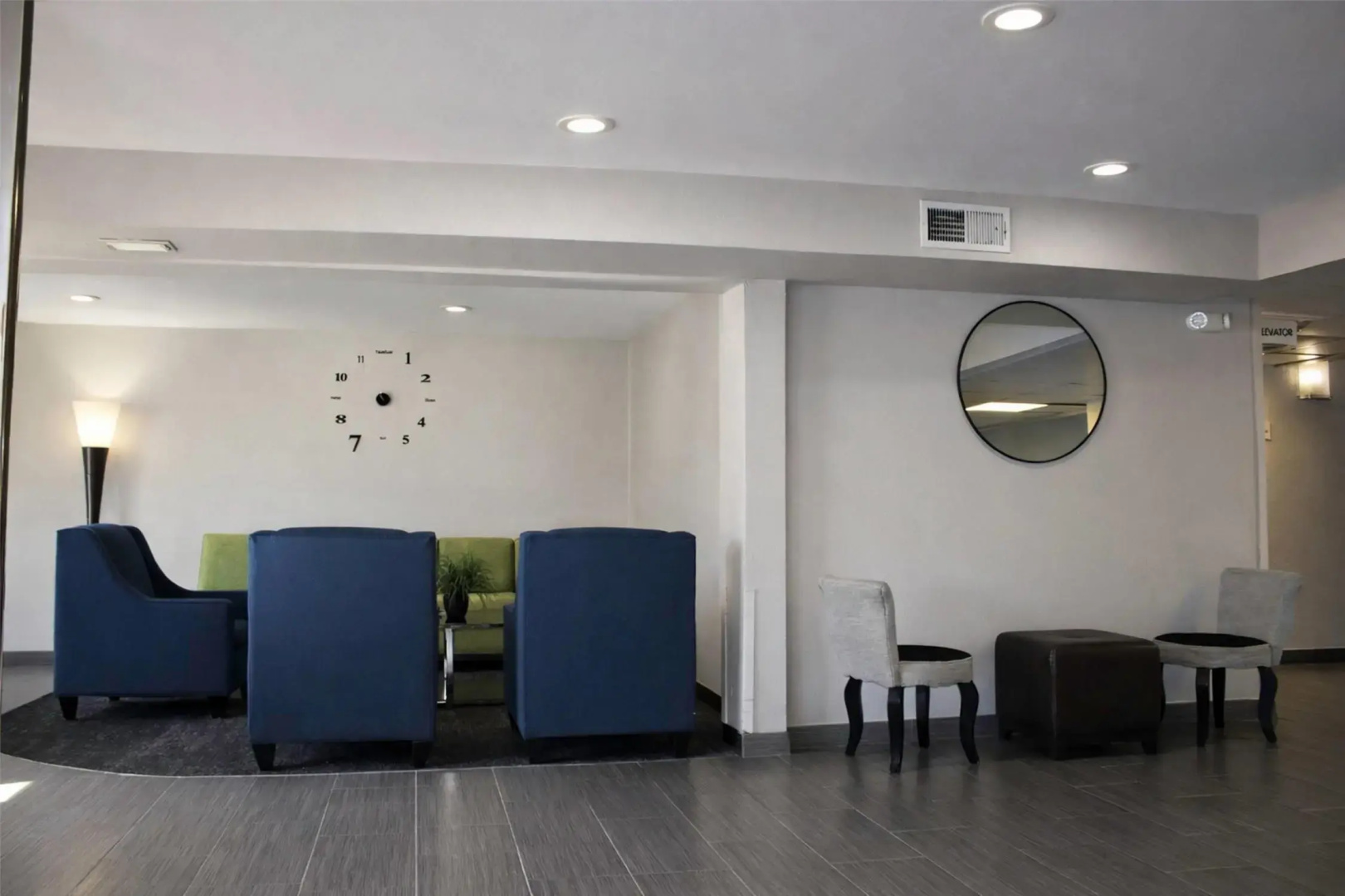 Photo - Quality Inn DFW Airport North