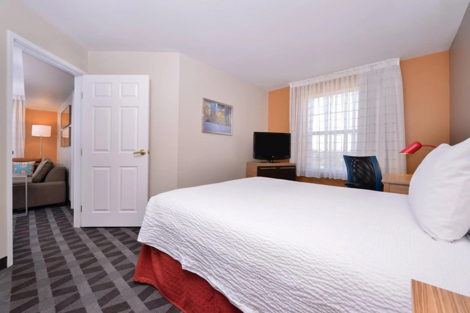 Photo - TownePlace Suites by Marriott Ontario Airport