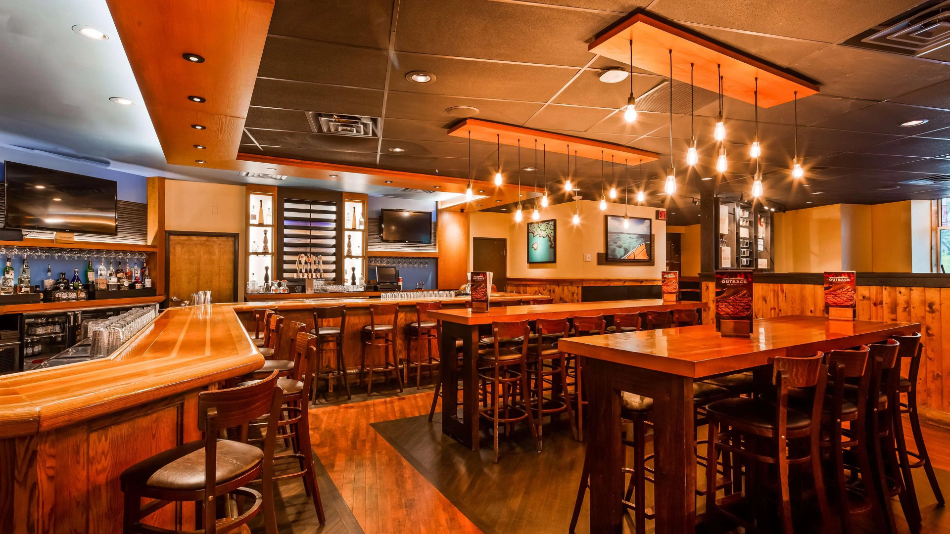 Photo - Best Western Plus Casino Royale - Center Strip