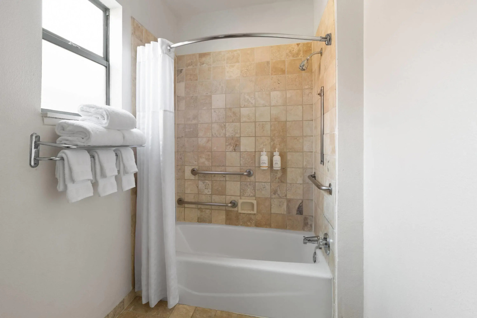 Foto - Ramada Suites by Wyndham San Diego Hotel Circle Area