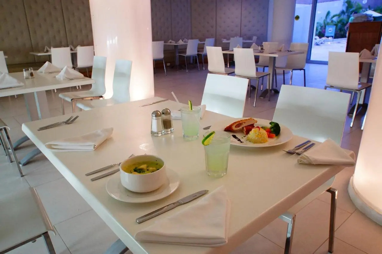Foto - Adhara Express Hotel
