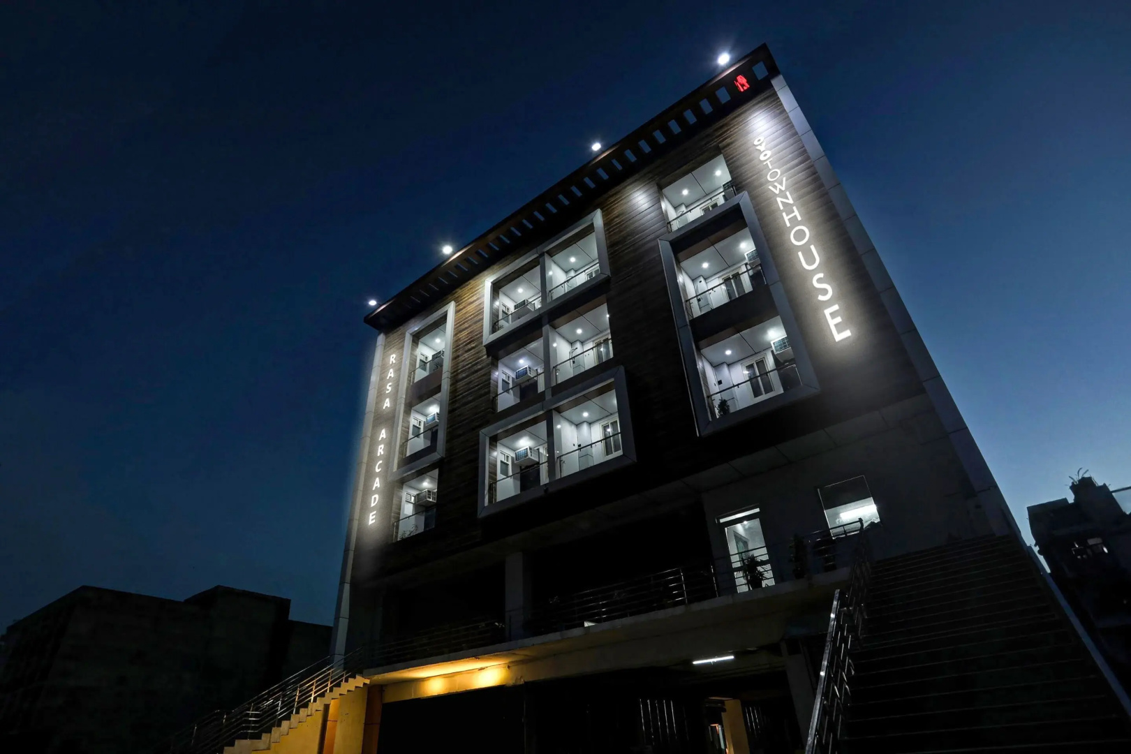 Photo - Hotel the Rasa vasundhara