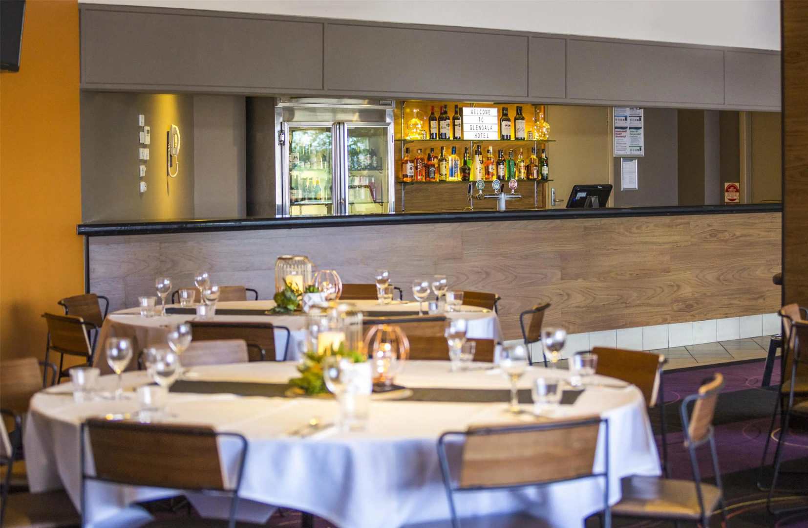 Foto - Nightcap at Glengala Hotel