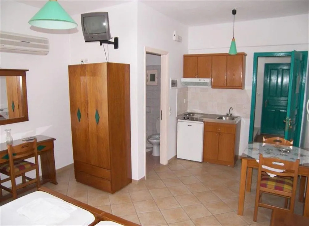 Foto - Katerina Roza Studios - Heartfelt Hospitality in the City