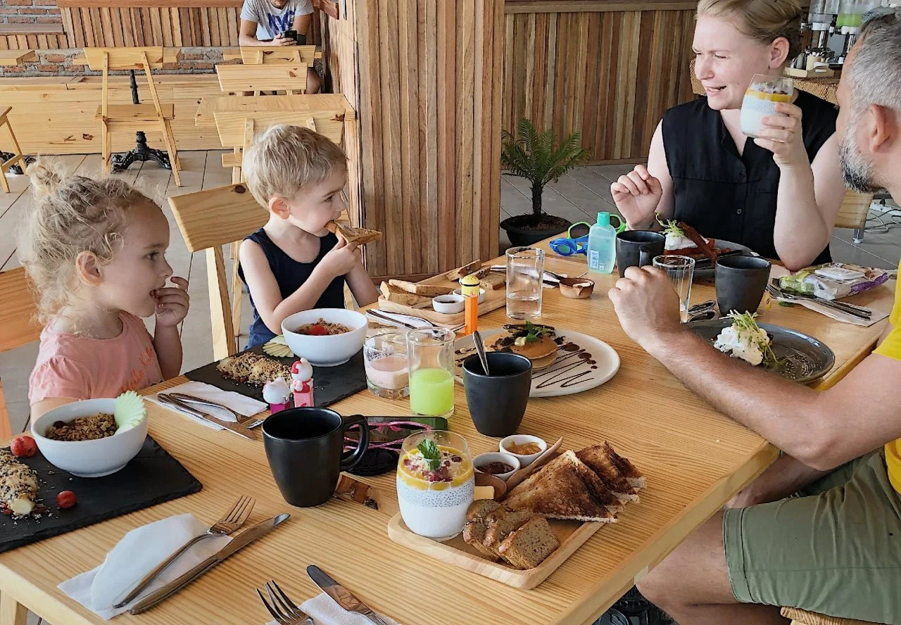 Photo - The Reef Hotel & Studios