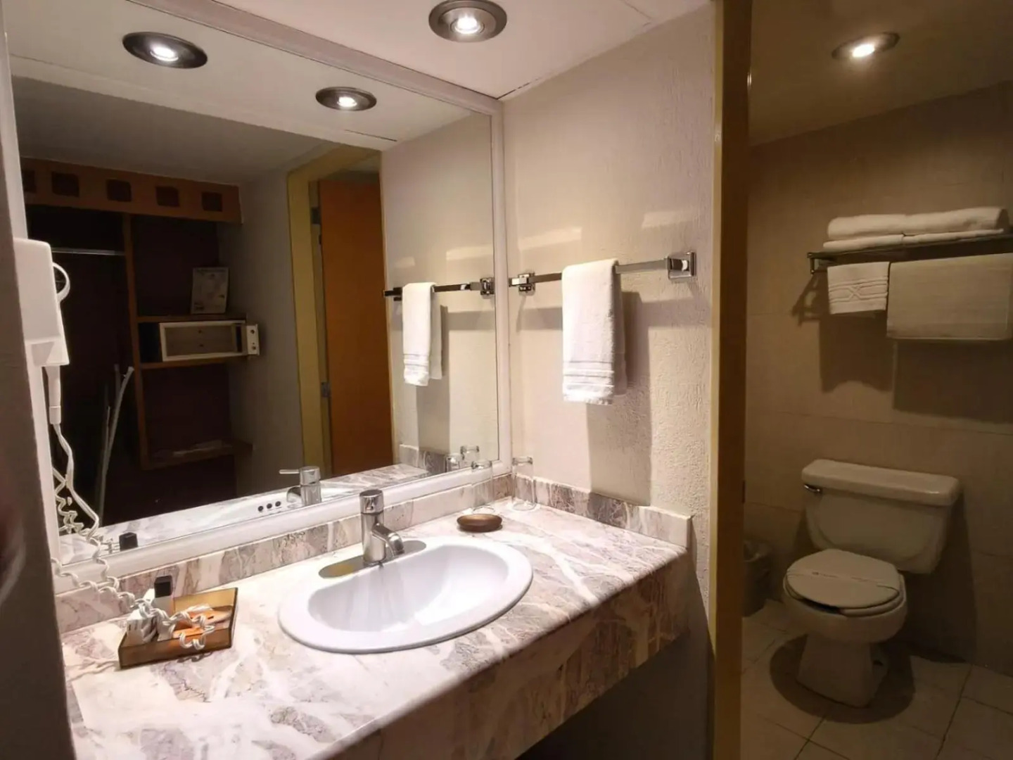 Foto - Hotel Mirabel