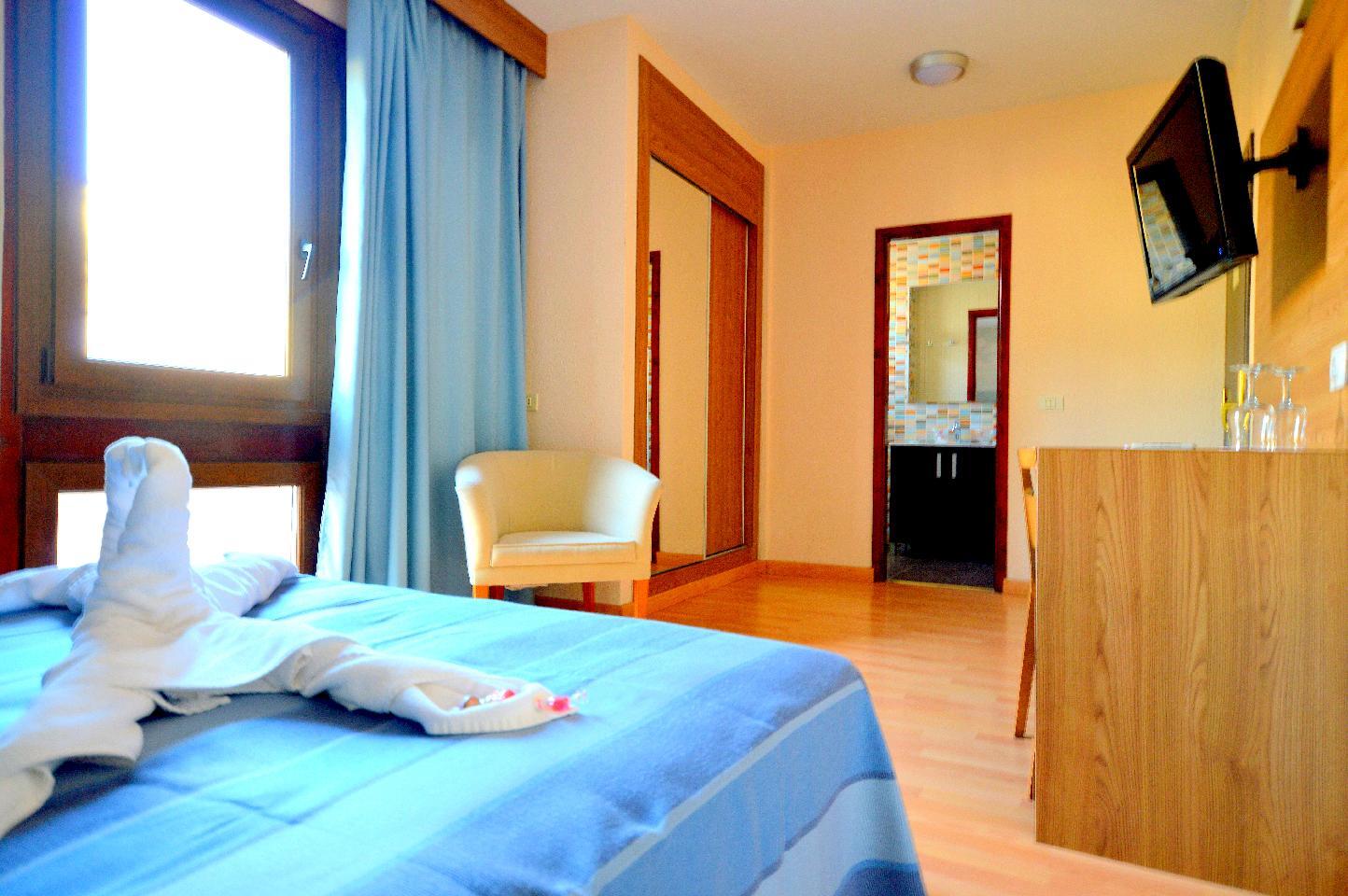 Photo - Hotel Adonis Plaza