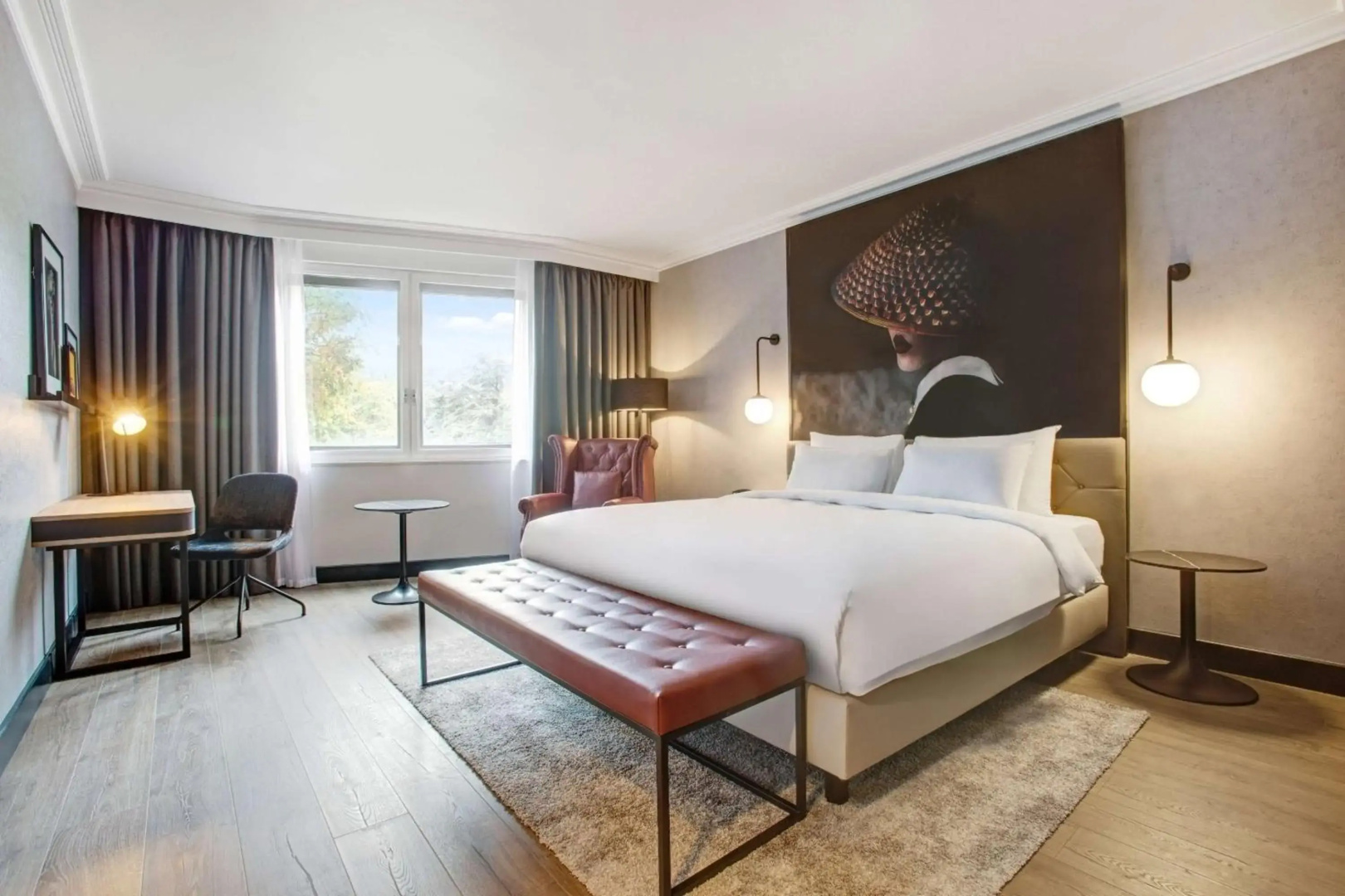 Photo - Radisson RED London Heathrow