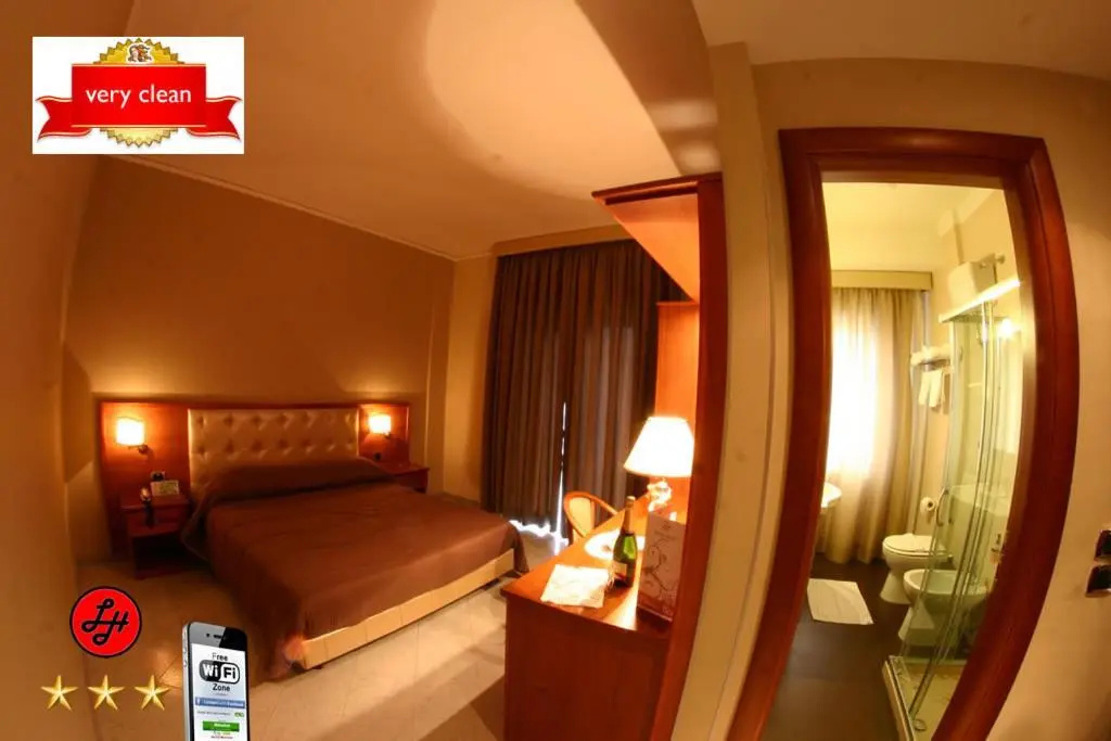 Photo - Hotel Luxor