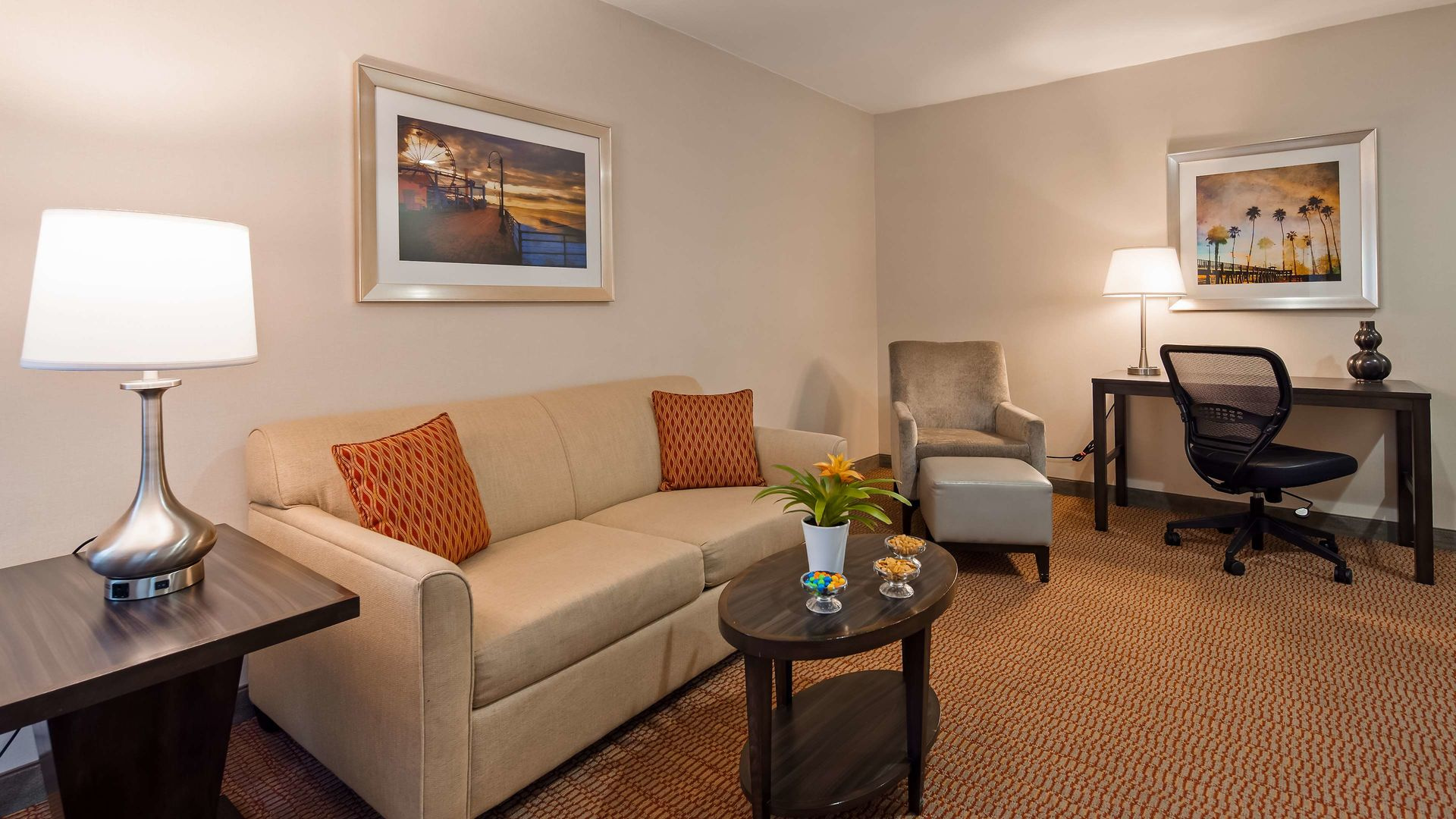 Foto - Best Western Royal Palace Inn & Suites