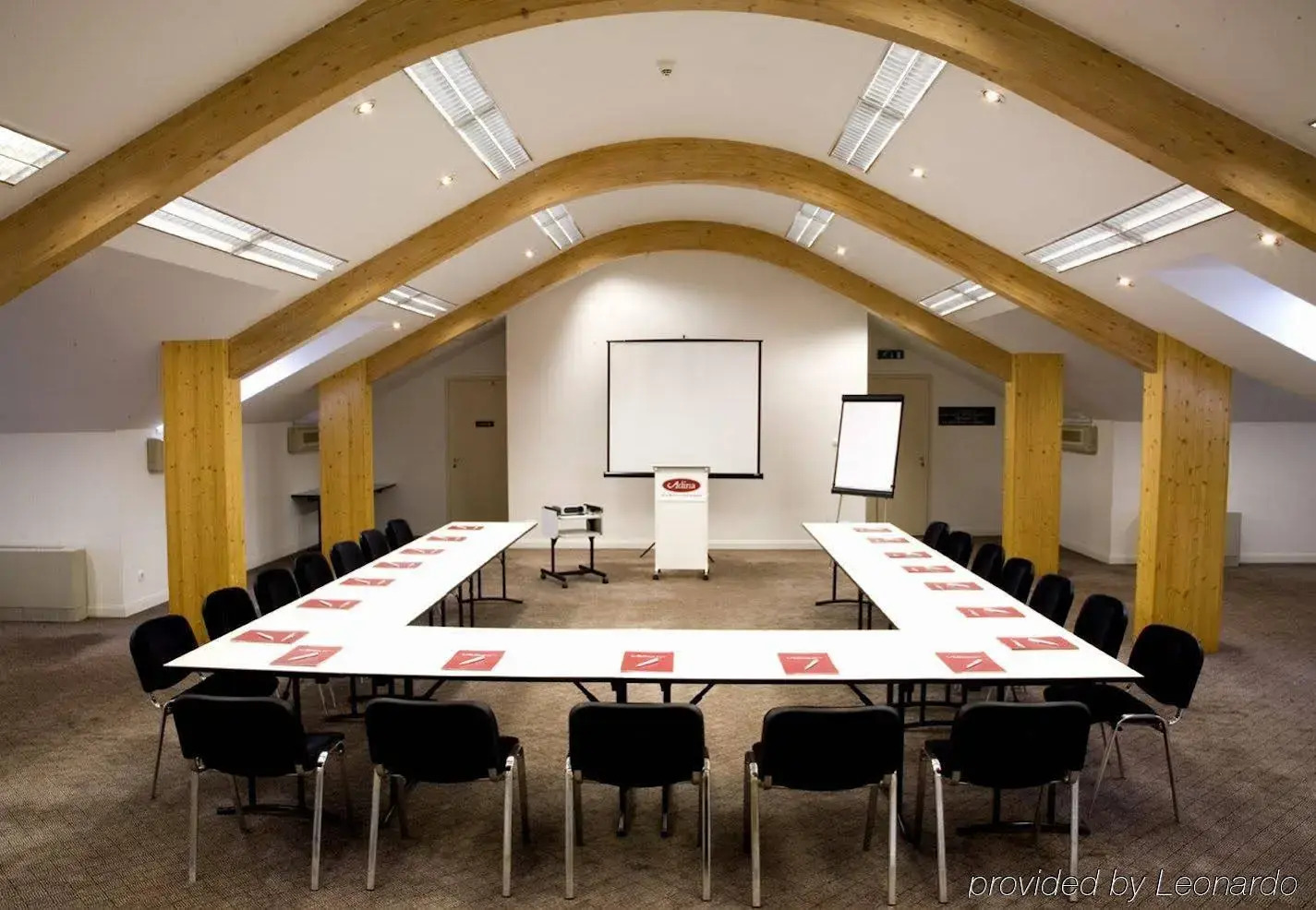 Photo - Adina Apartment Hotel Budapest