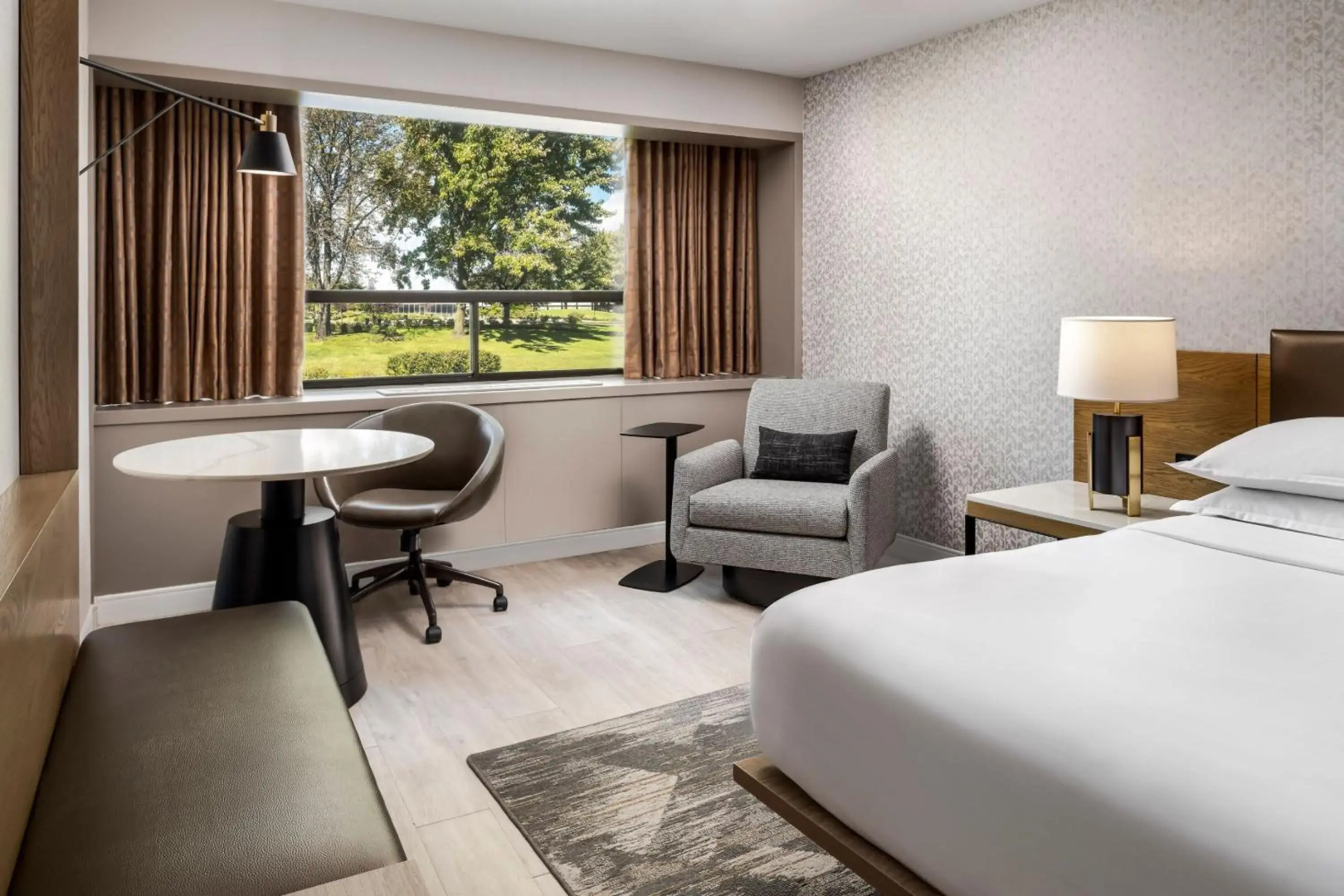 Photo - Sheraton Montreal Airport Hotel