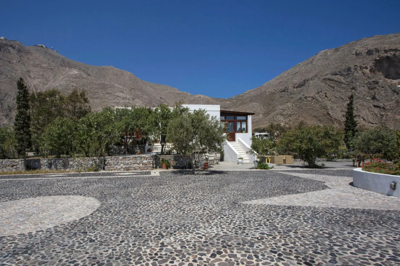 Foto - Birds Villa Apartments with Heated Pool - Including Car and Breakfast