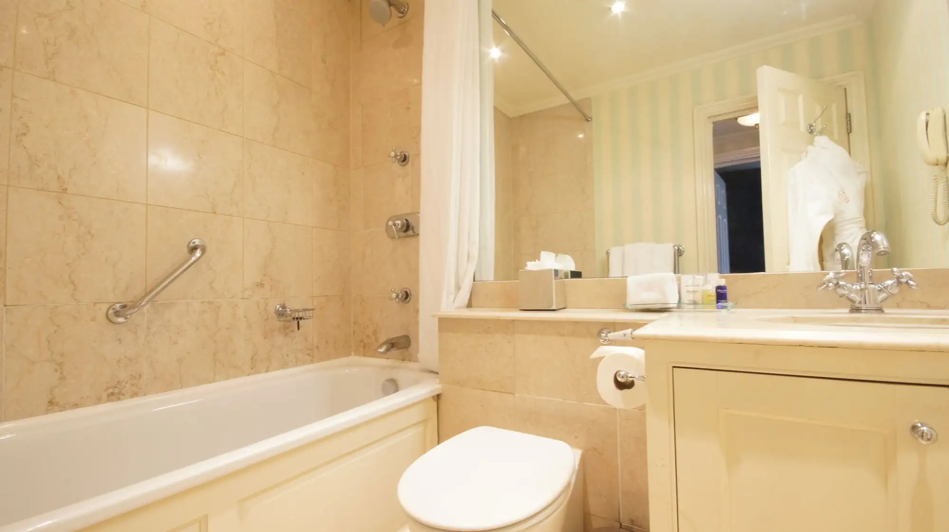 Foto - The Leonard Hotel