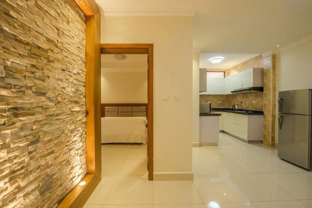 Lexor Apartments