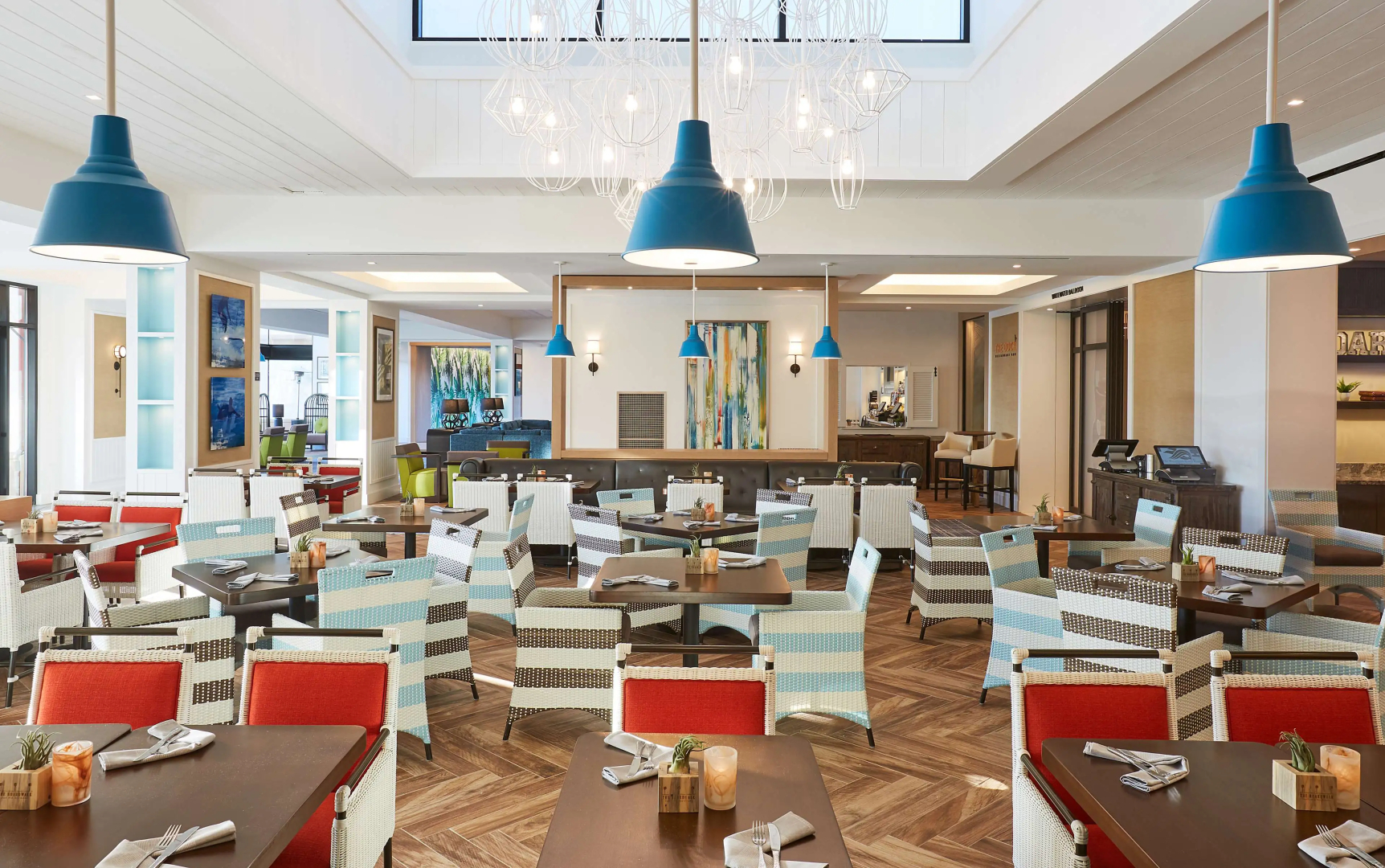 Photo - The Waterfront Beach Resort, A Hilton Hotel