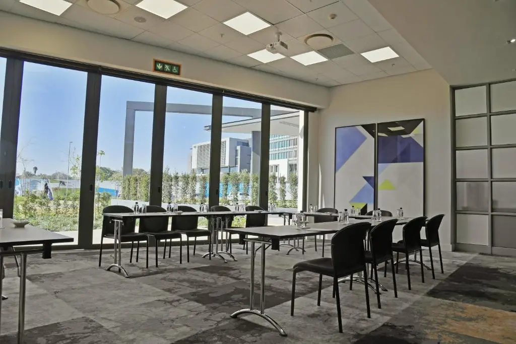 Photo - The Capital Menlyn Maine