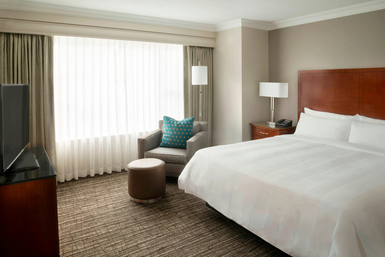 Photo - Marriott Downtown at CF Toronto Eaton Centre
