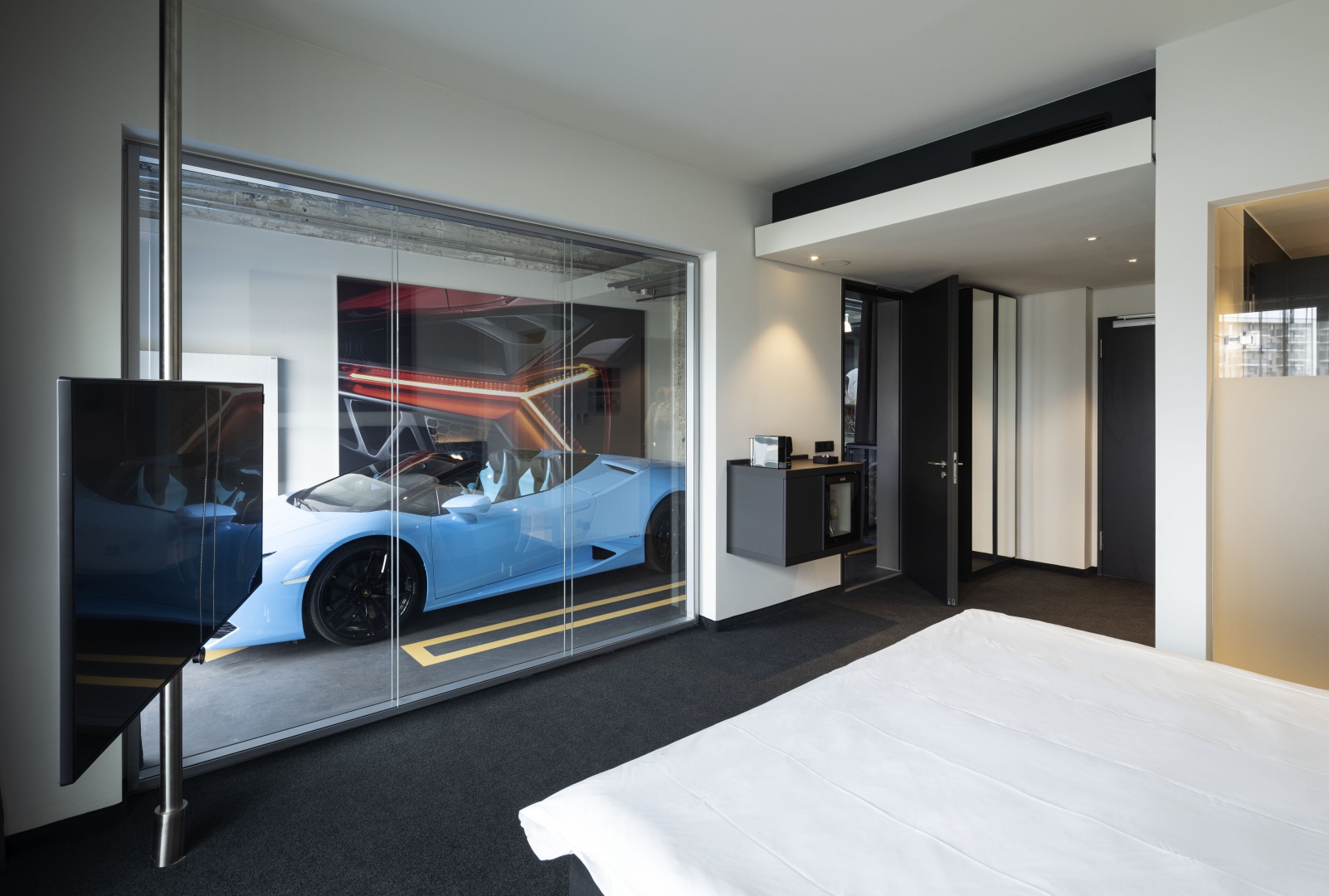 Photo - V8 Hotel Köln at MOTORWORLD