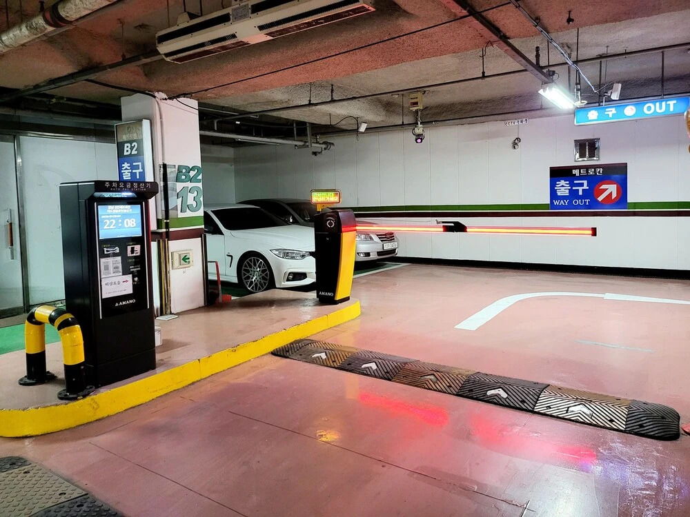 Photo - Khan Residence