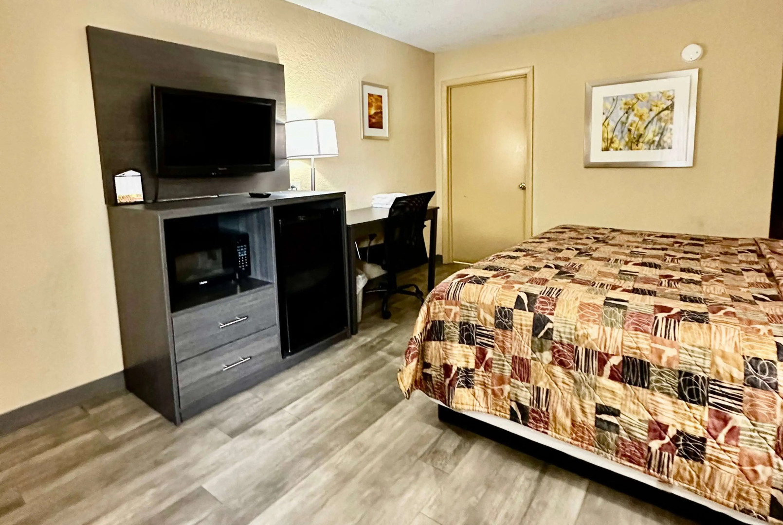 Foto - Days Inn by Wyndham Charlotte Northlake