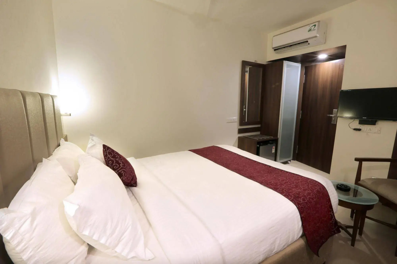 Foto - Central Beacon Hotel Surat
