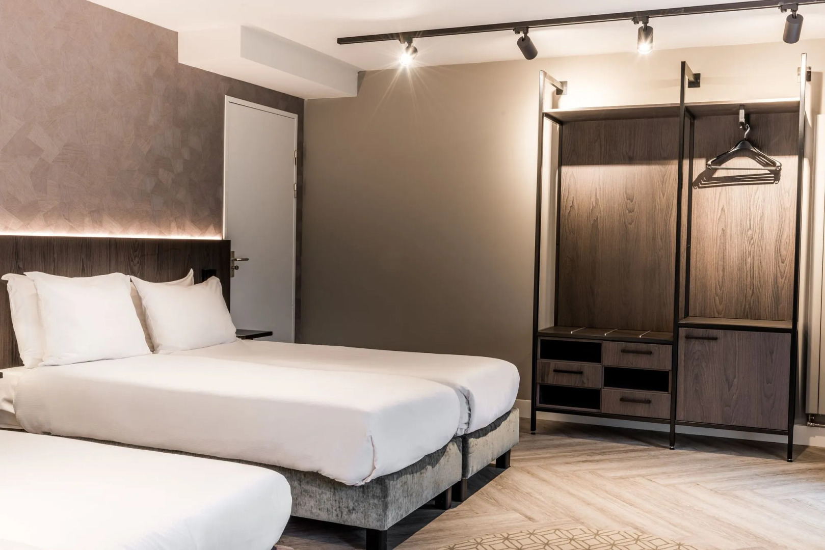 Photo - Sandton Eindhoven Centre - Private parking