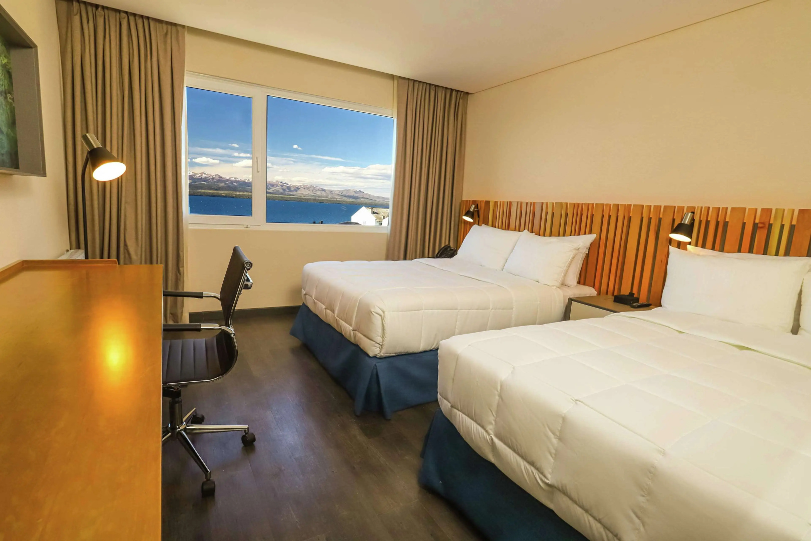 Photo - Hampton by Hilton Bariloche