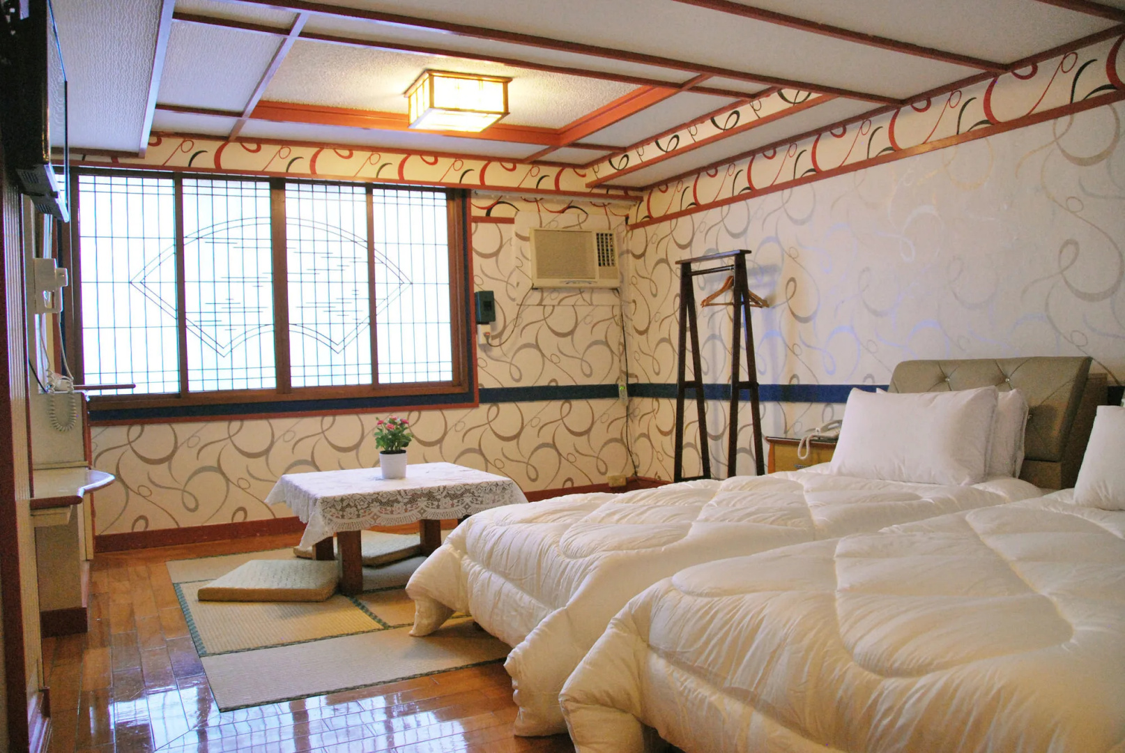 Photo - Phoenix Pavilion Hot Spring Hotel