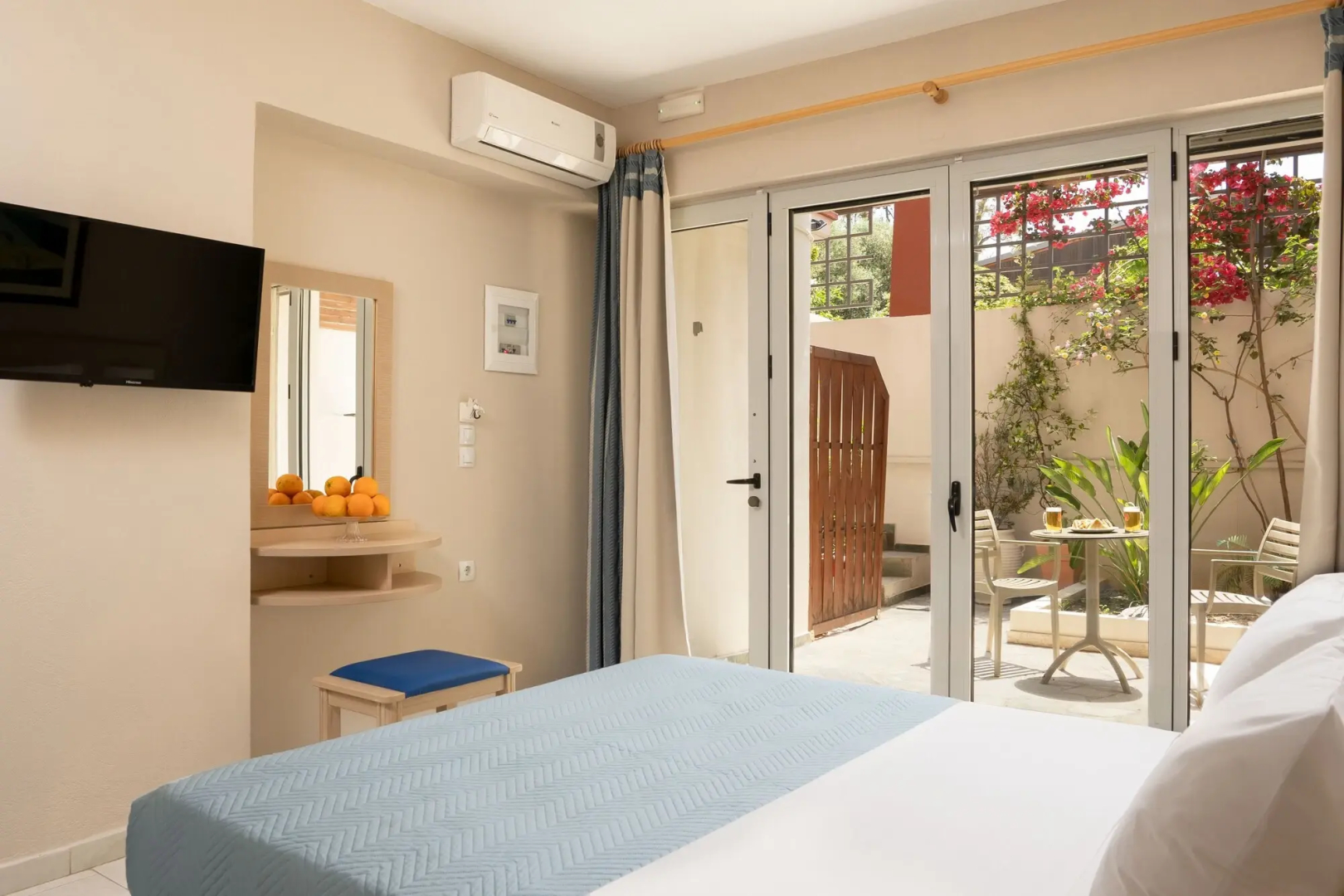 Photo - Talos Hotel Apartments