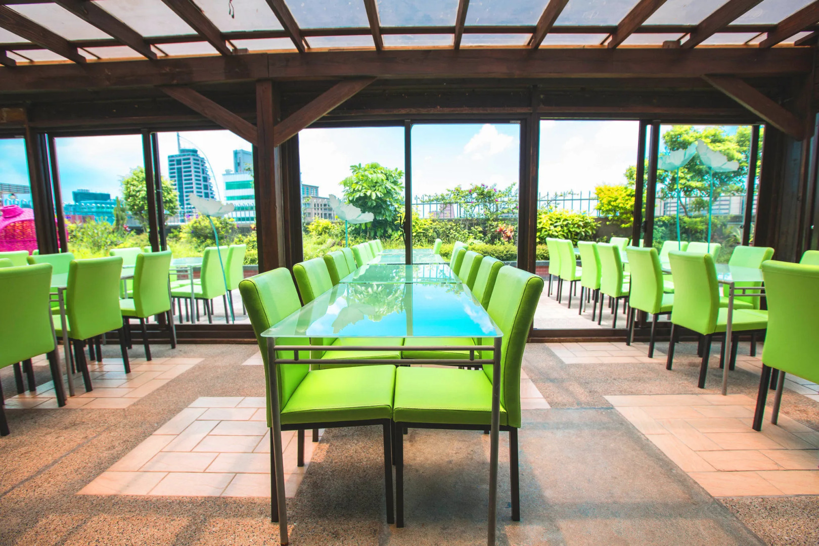 Photo - Sunny Hotel