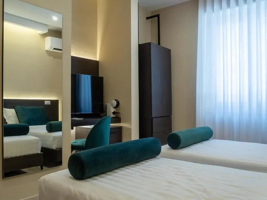 Photo - N42 Hotel