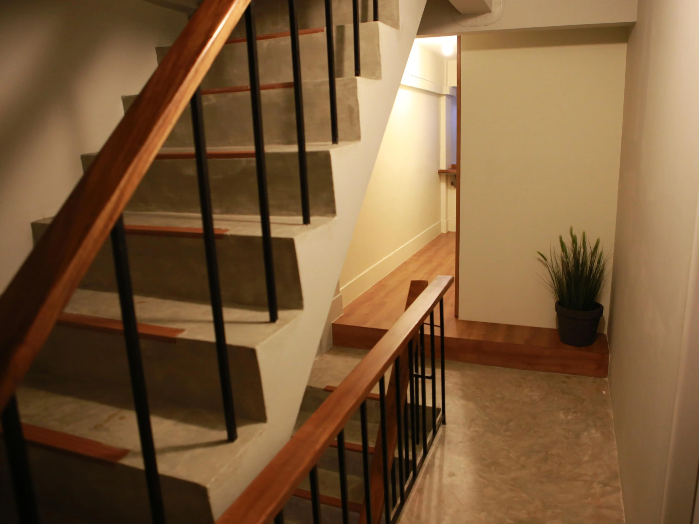 Photo - Les Fleurs Bangkok Hostel