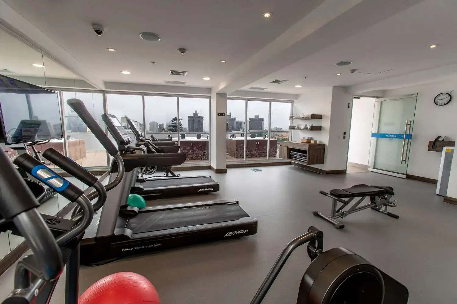 Photo - Hampton By Hilton Lima San Isidro