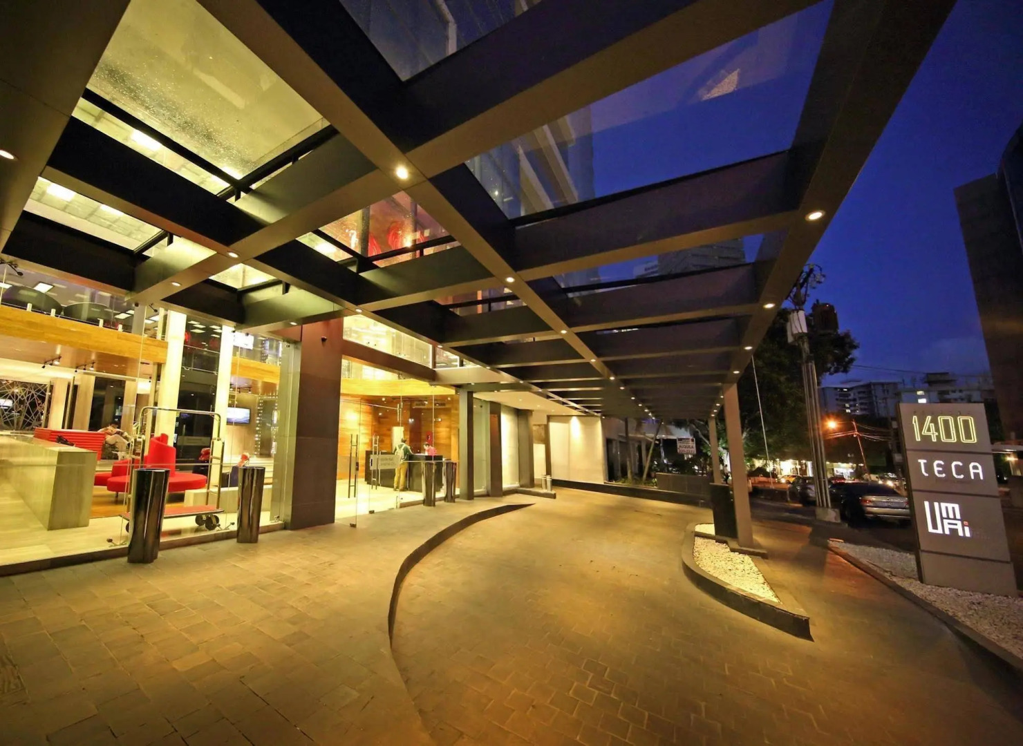 Foto - Exe Oriental Panamá