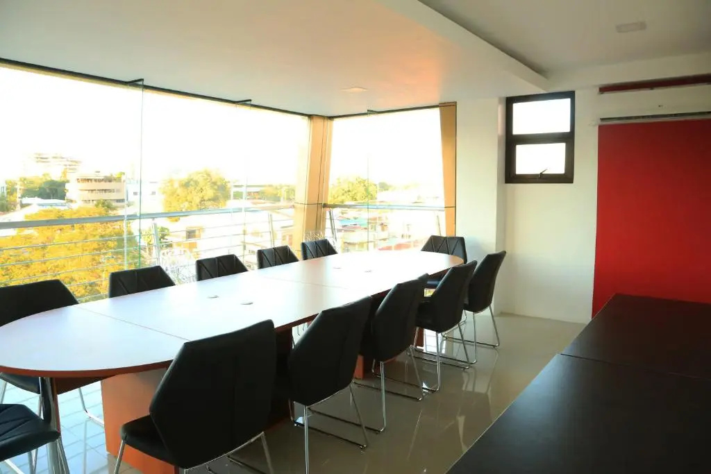 Photo - Travelbee Business Inn
