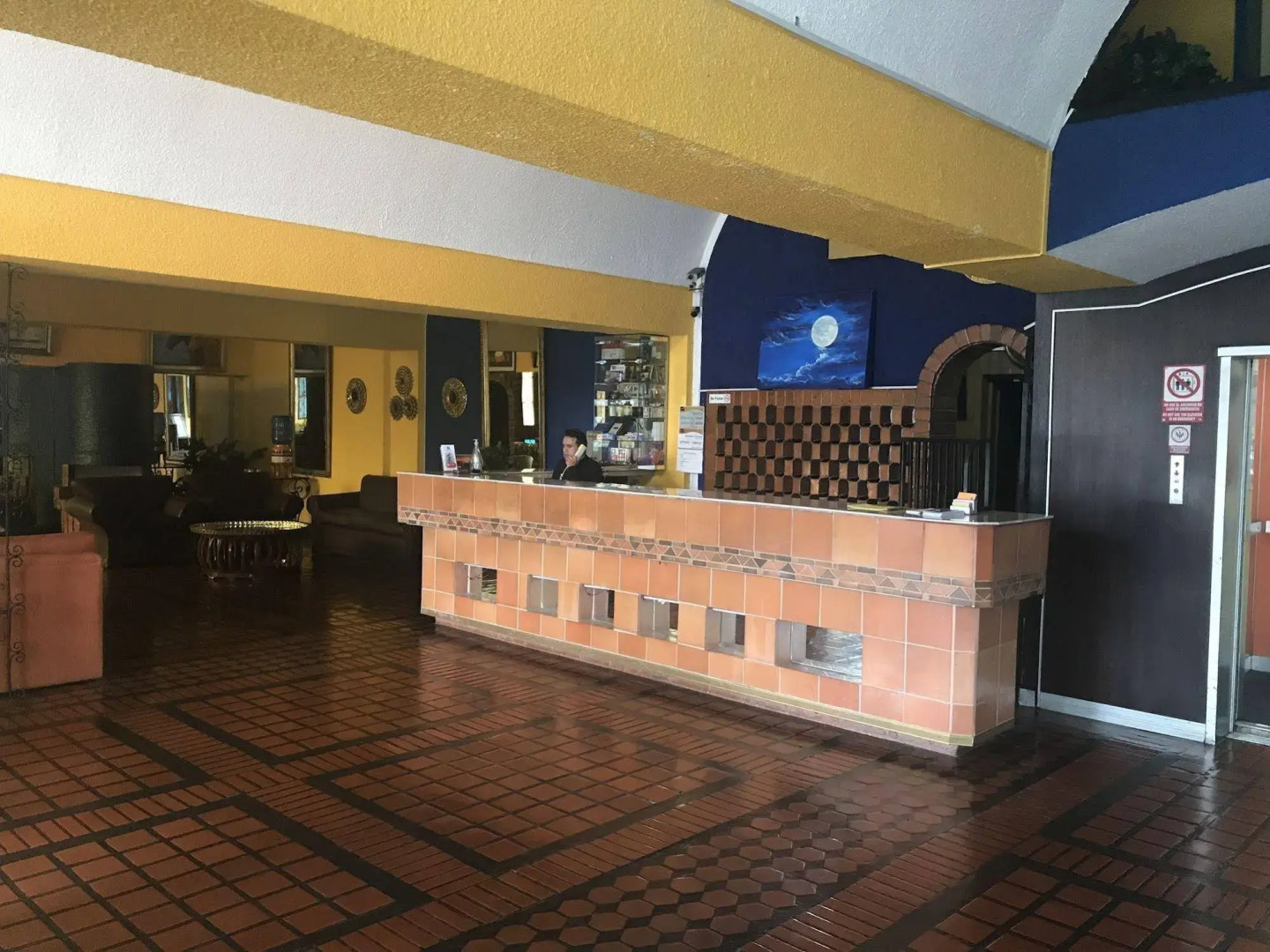 Foto - Hotel Savoy Inn