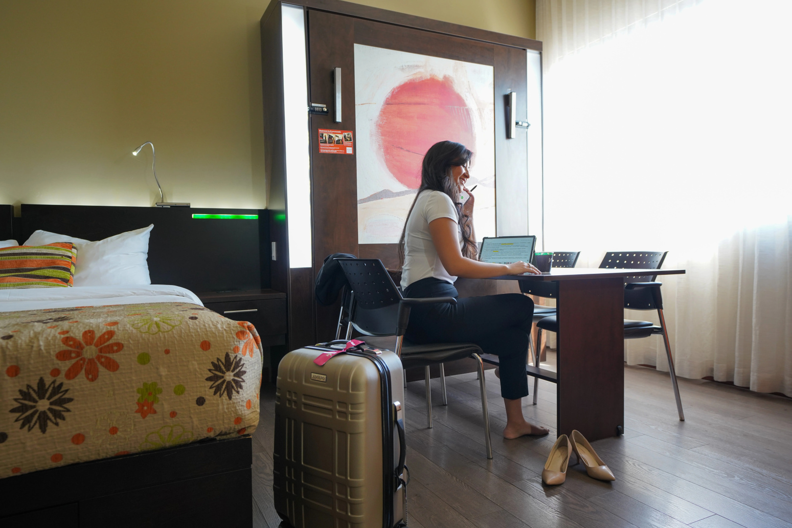 Foto - Hôtel Must –  Aéroport de Québec par JARO