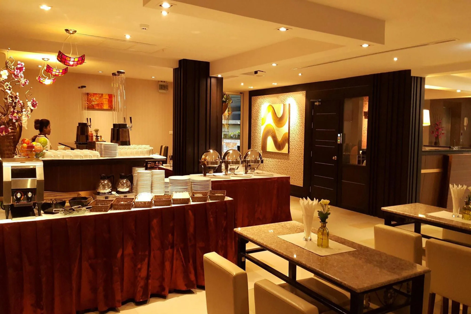 Foto - Leelawadee Modern Resort Huaykwang - ลีลาวดี ห้วยขวาง