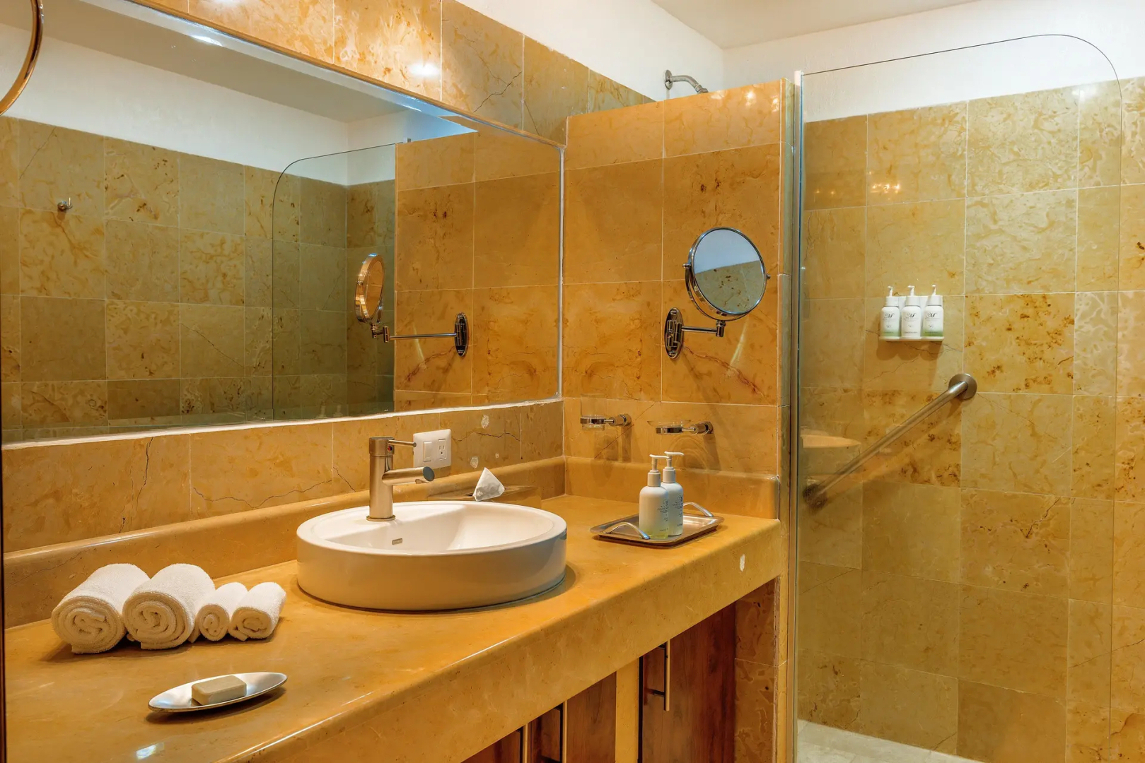 Foto - Grand Miramar All Luxury Suites & Residences