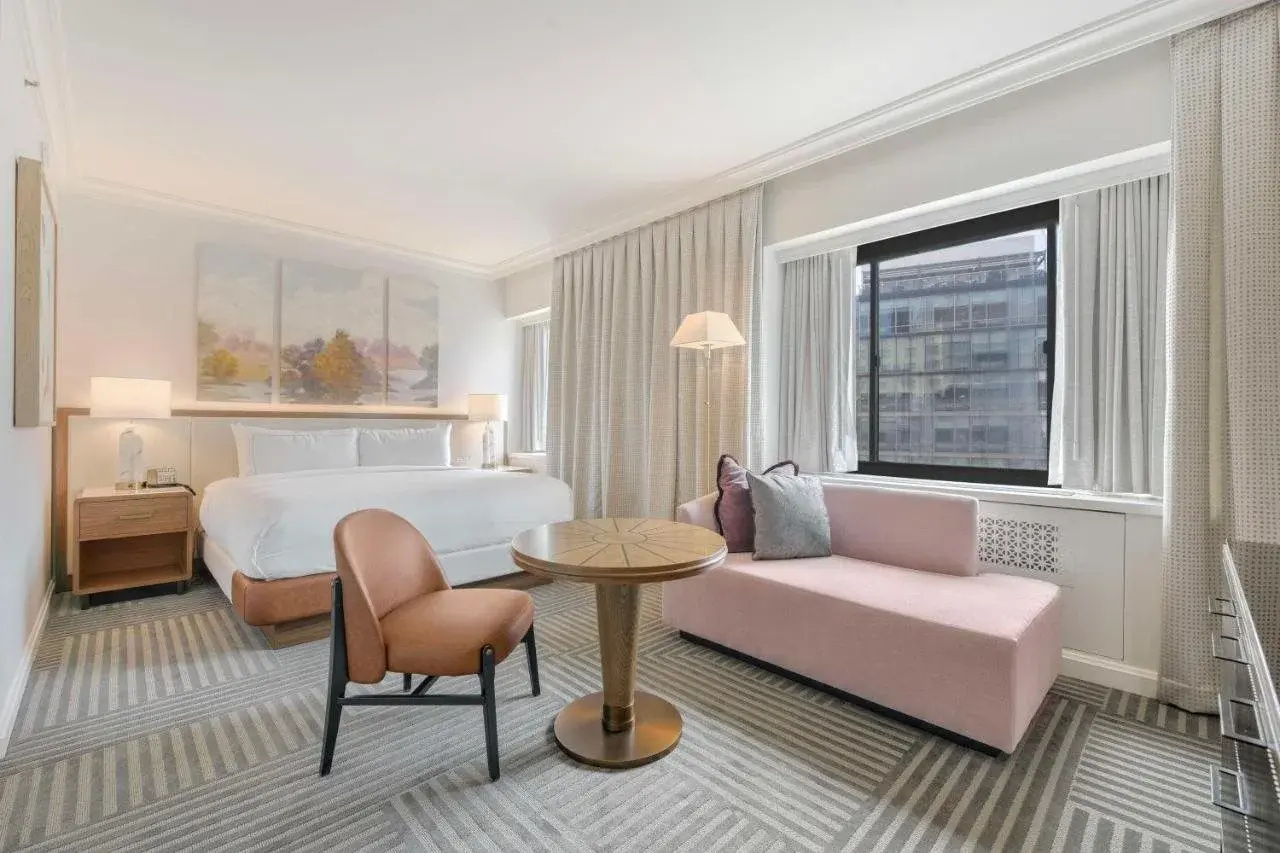 Photo - Capital Hilton